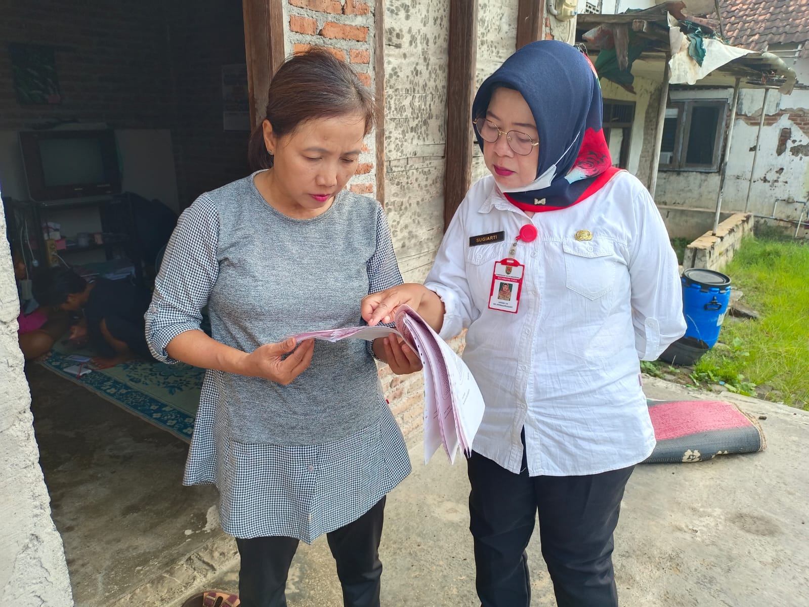 SISIR DAN BANTUAN PEMBAYARAN PAJAK BUMI DAN BANGUNAN